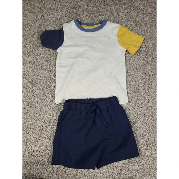 Baby boy outfits sets 12m - Picture 8 of 9